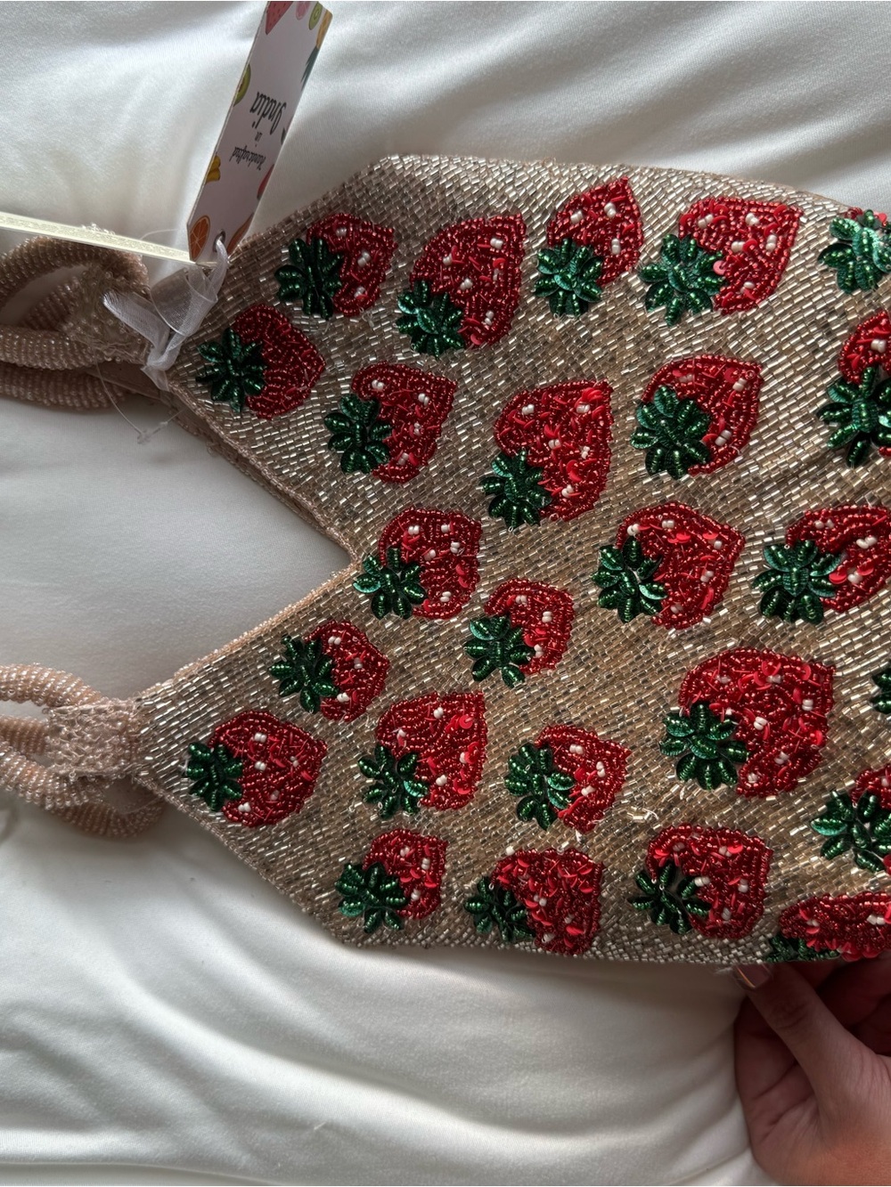 Strawberry Beaded Bucket Bag Handmade in India New With Tags - Picture 15 of 15